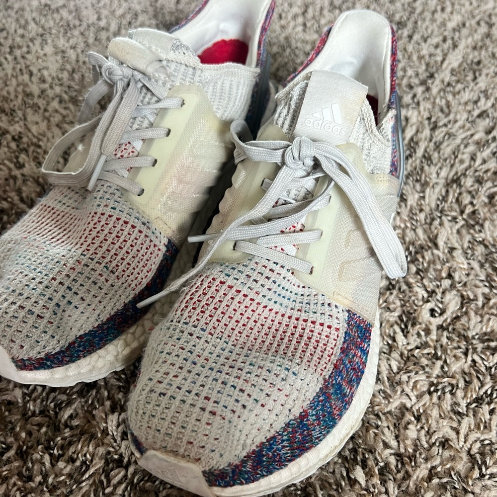 Adidas Ultraboost Multicolor Women’s size 7